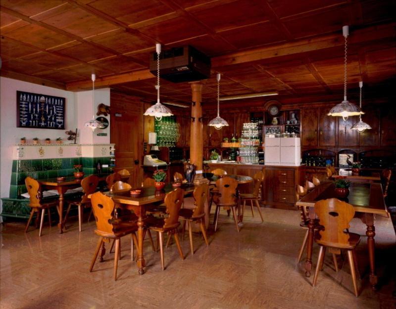 Gasthaus Zum Kreuz Meggen Buitenkant foto