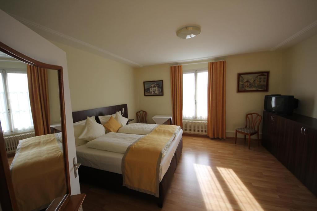 Gasthaus Zum Kreuz Meggen Kamer foto